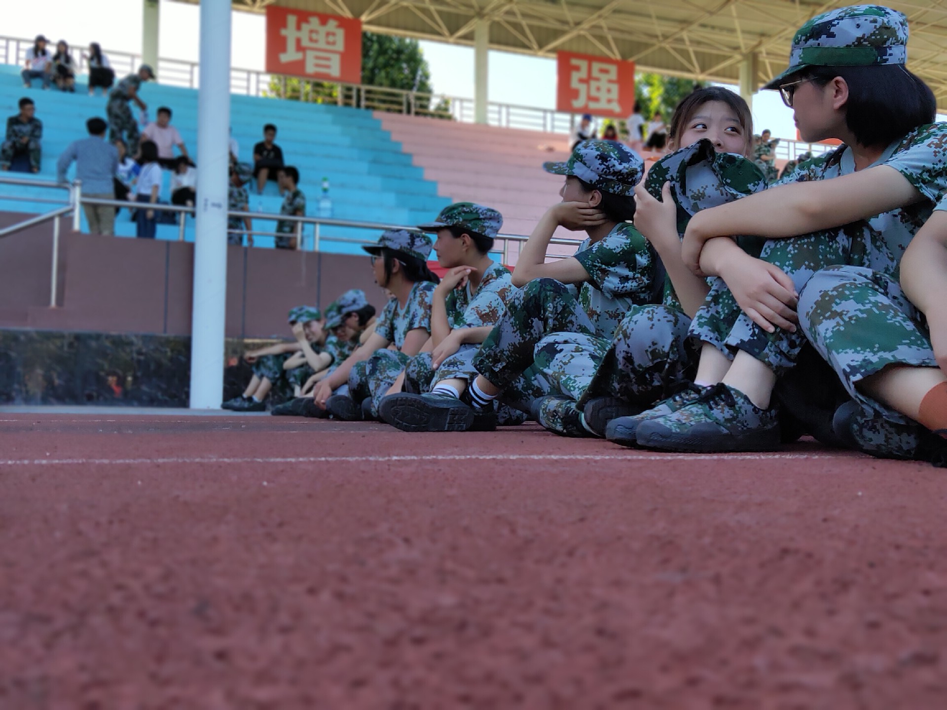 1567864688140888.jpg P90829-154345.jpg