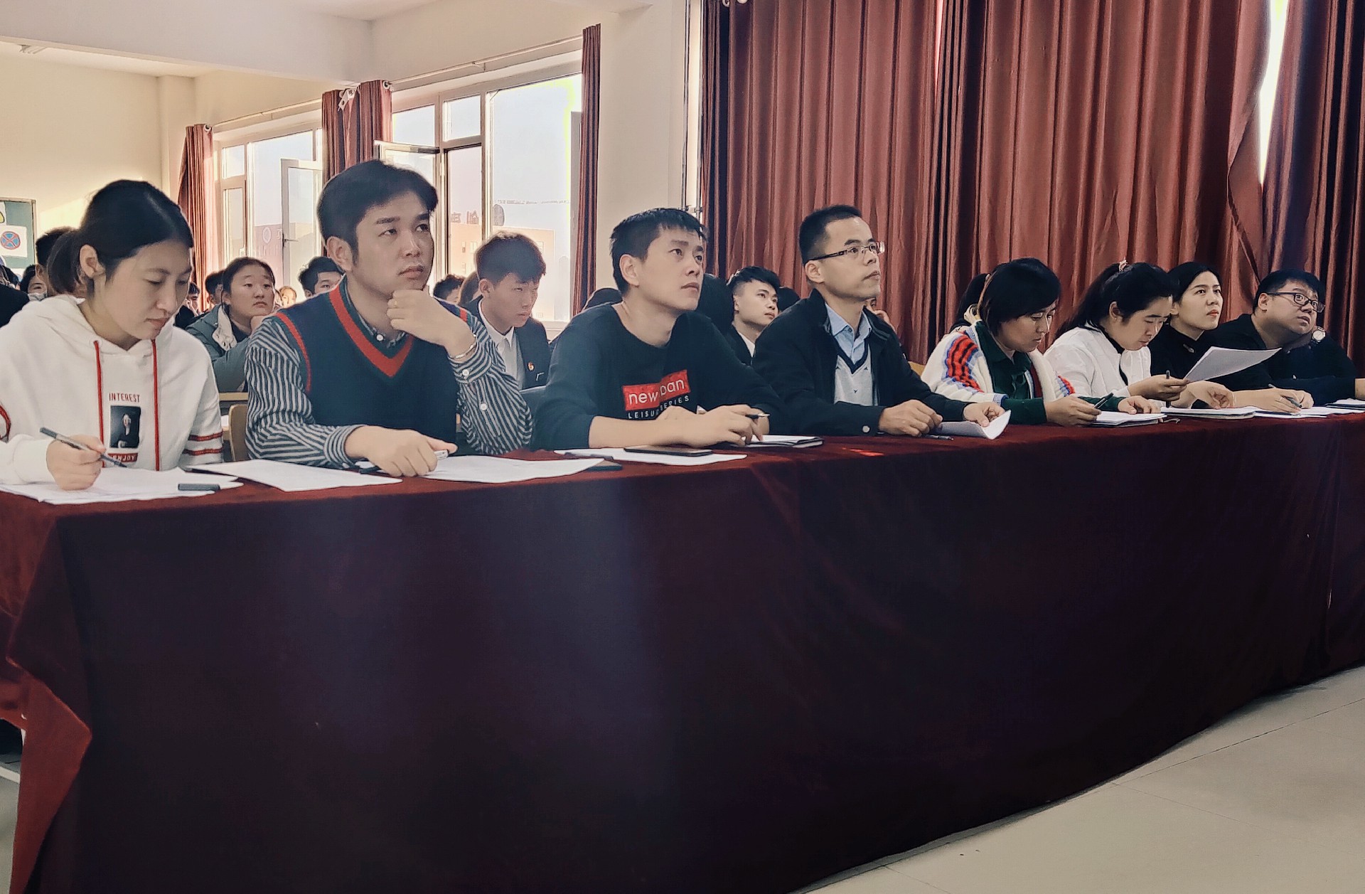 1572250918550715.jpg 1572250918550715.jpg